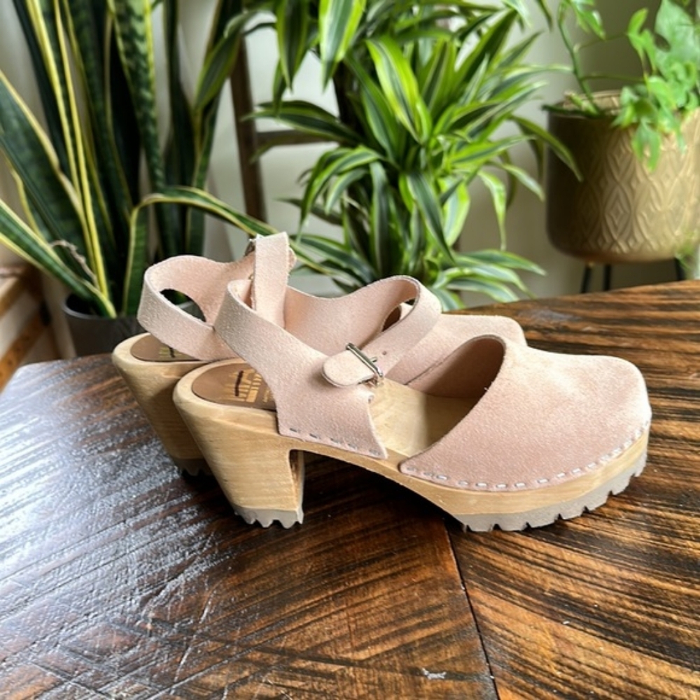 MIA ABBA CLOG